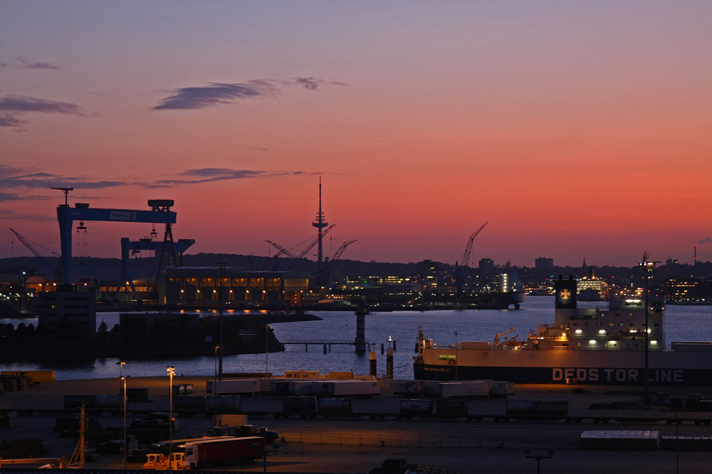 Wenn es Nacht wird in Kiel