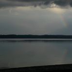 Wenn Regenbogen mit ihrem Rüssel den See schlürfen