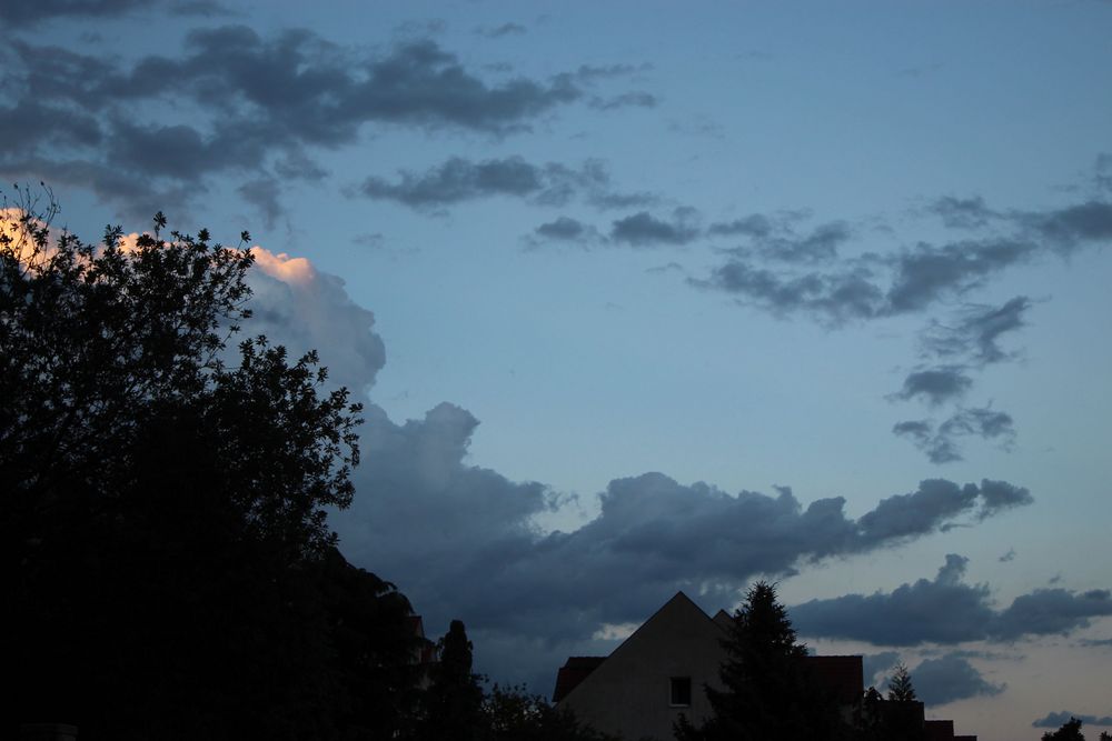 wenn Regenwolken aufkommen