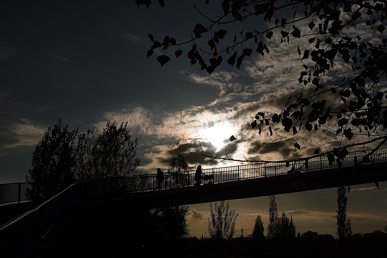 wenn über Köln die Wolken ziehen