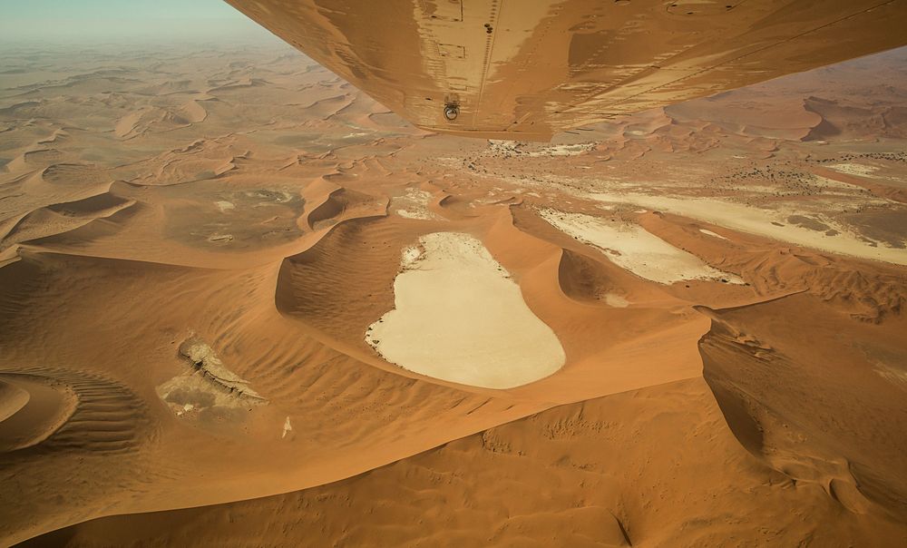 Wenn Zwei eine Reise .../015 Namibia - Die Wüste von oben
