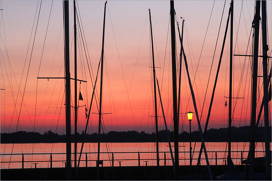 wenn's dunkel wird am Bodensee ... (02)