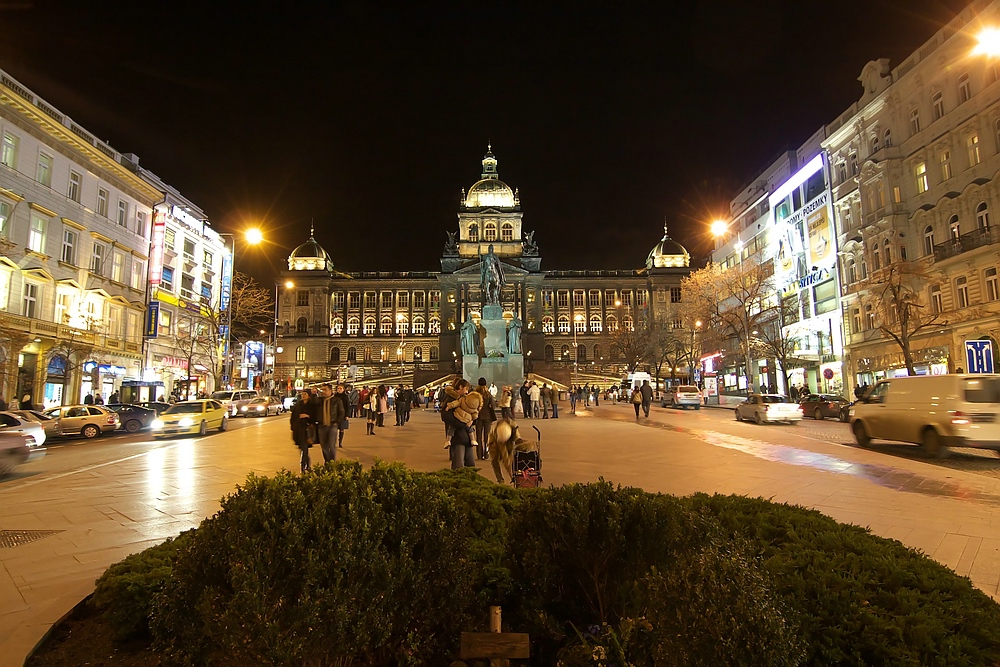 Wenzelsplatz - Blick aufs Museum