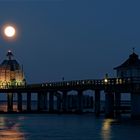 Wer hat den Mond aus der Glocke gelassen?