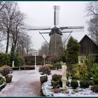 Wer hat denn schon so eine große Mühle in seinen Garten :-)