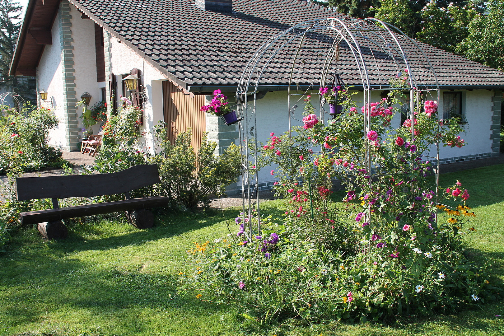 Wer in meinen Garten schaut, schaut in mein Herz