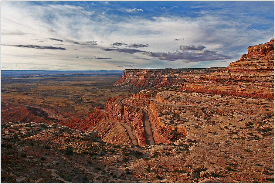 wer kennt denn "Moki Dugway"......