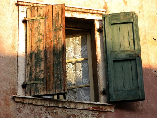 wer mag dahinter wohnen?