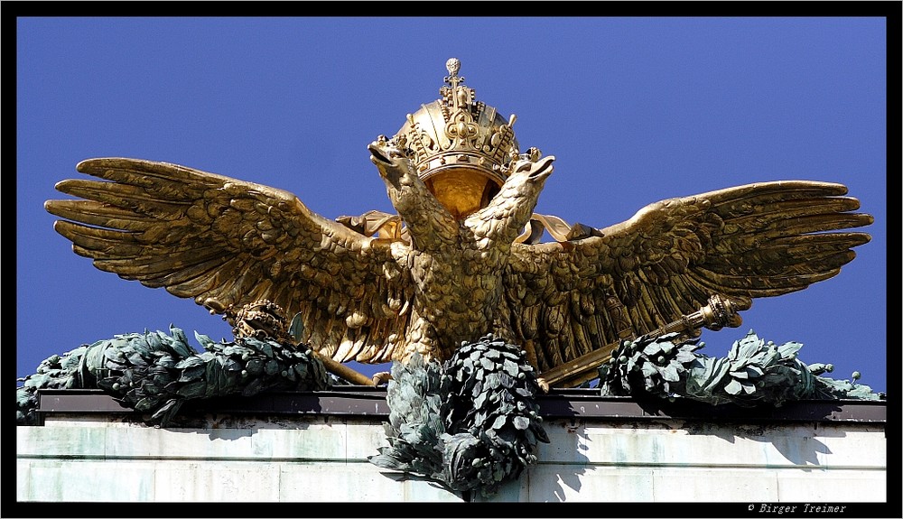 Wer Poliert in Wien eigentlich die Adler???