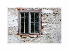 Werbeversprechen: Fensteraustausch ohne Fassaden-Schaden
