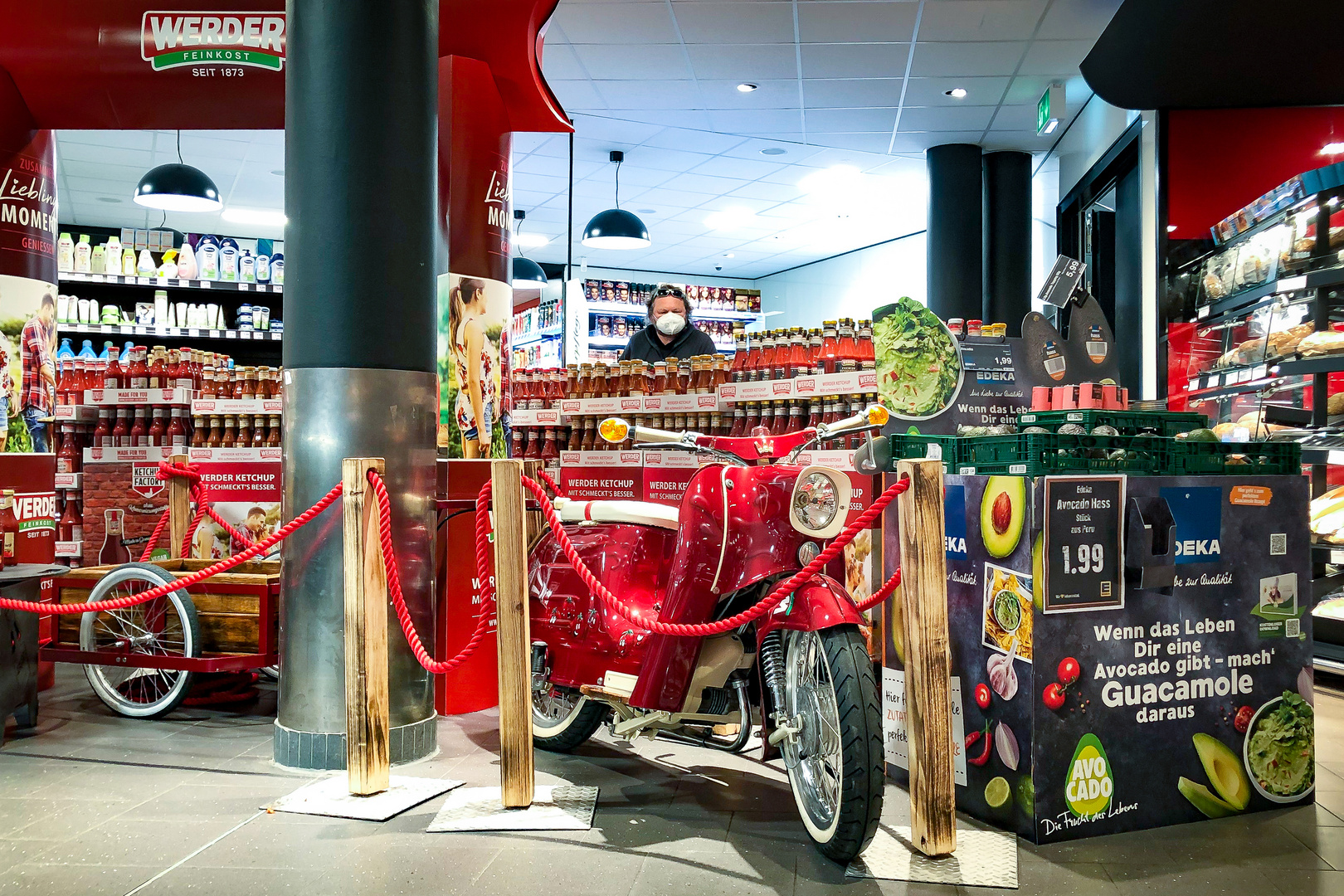 Werder Ketchup Schwalbe im Supermarkt