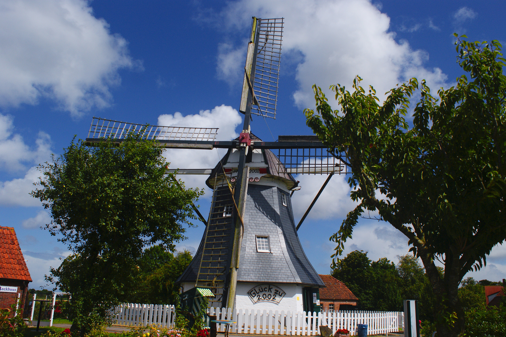 Werdum:  Windmühle