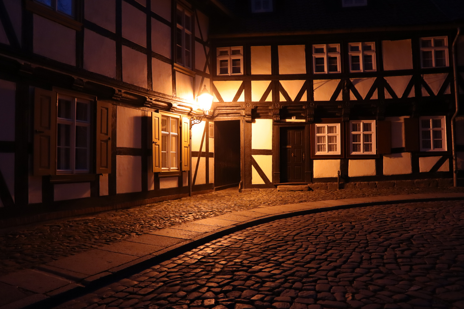 Wernigerode bei Nacht - Zugang zur Demutsgasse