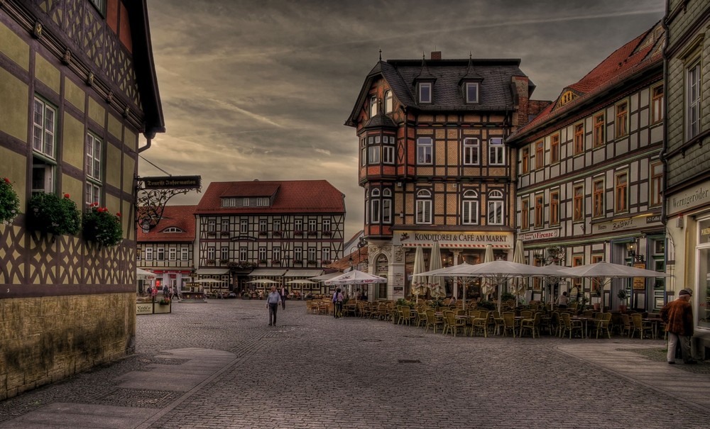 Wernigerode - Centrum " Marktplatz in der Abendsonne "