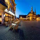 Werningerode - Marktplatz am Rathaus und Wohltäterbrunnen