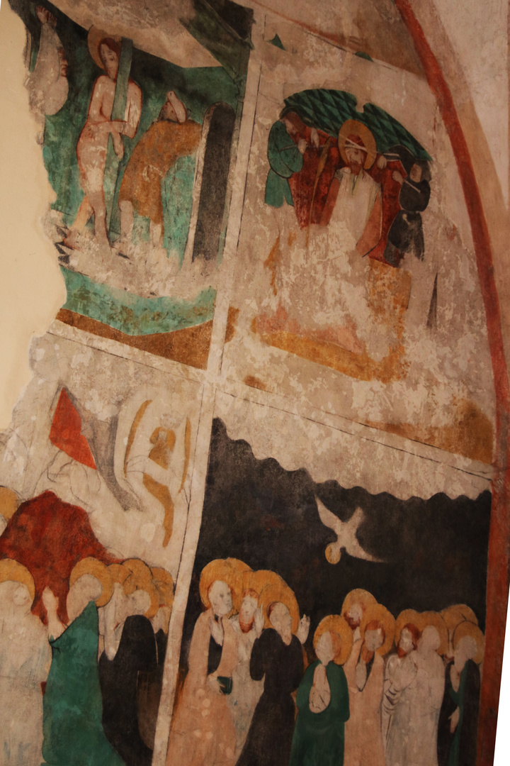 Wertvolle Fresken im Chorraum aus dem 15. Jahrhundert