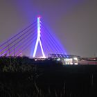 Weseler Rheinbrücke im neuen Licht