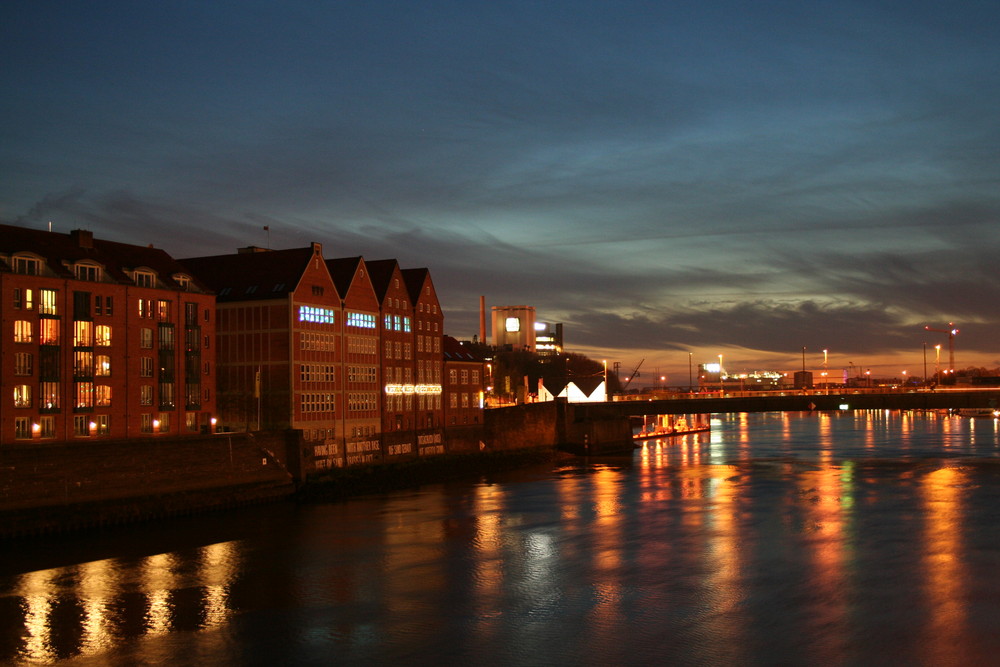 Weser bei Nacht