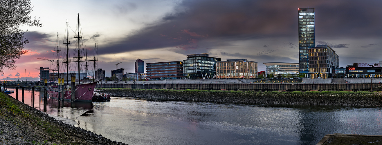 Weser - Bremen Stadtansicht