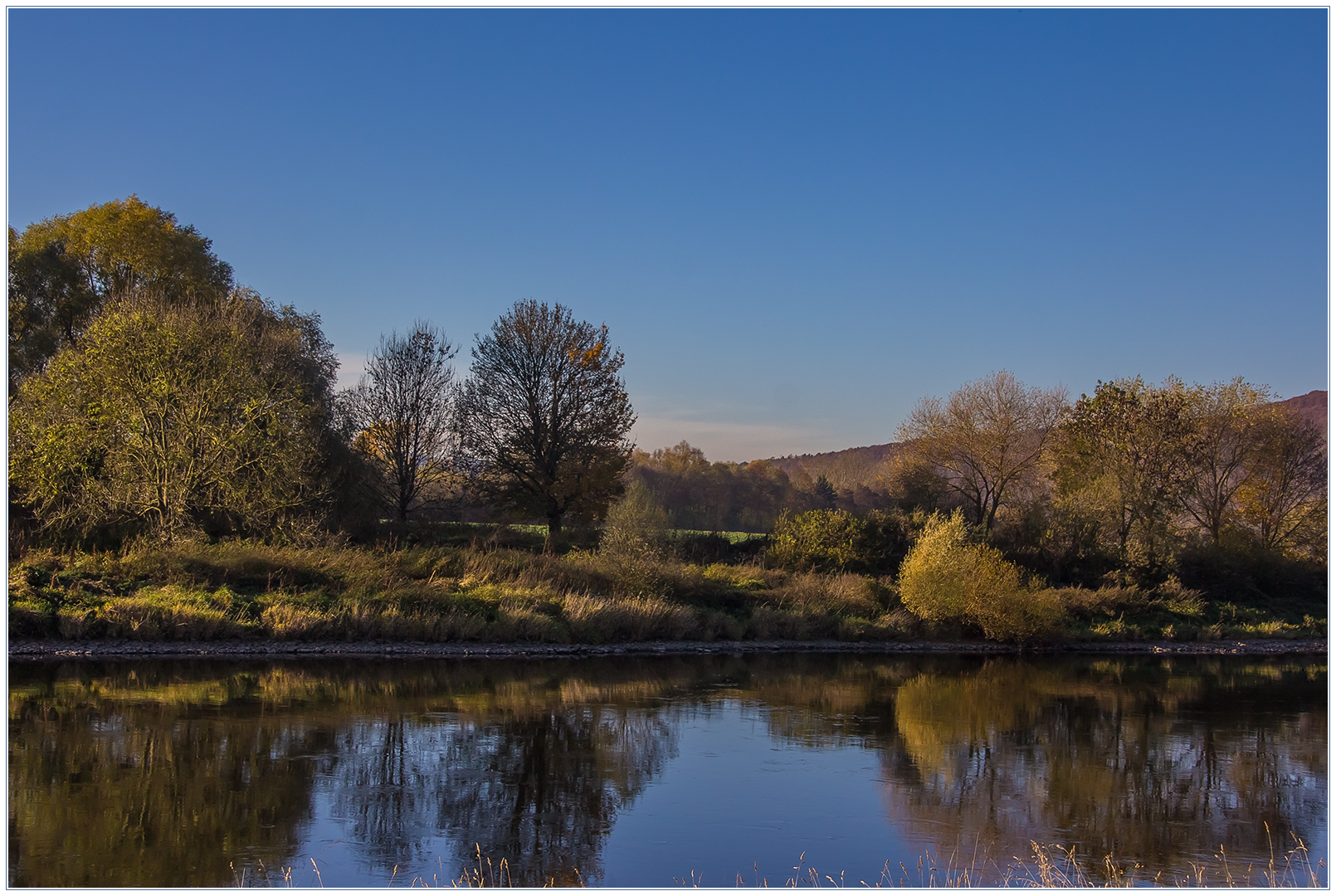 Weser - Herbst - Spiegelungen