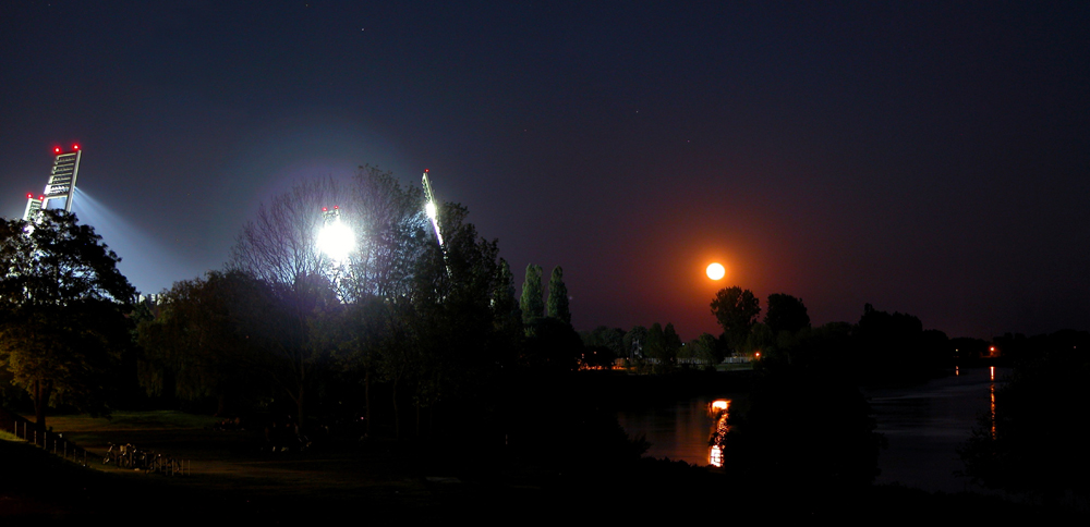 Weser Stadion bei Nacht