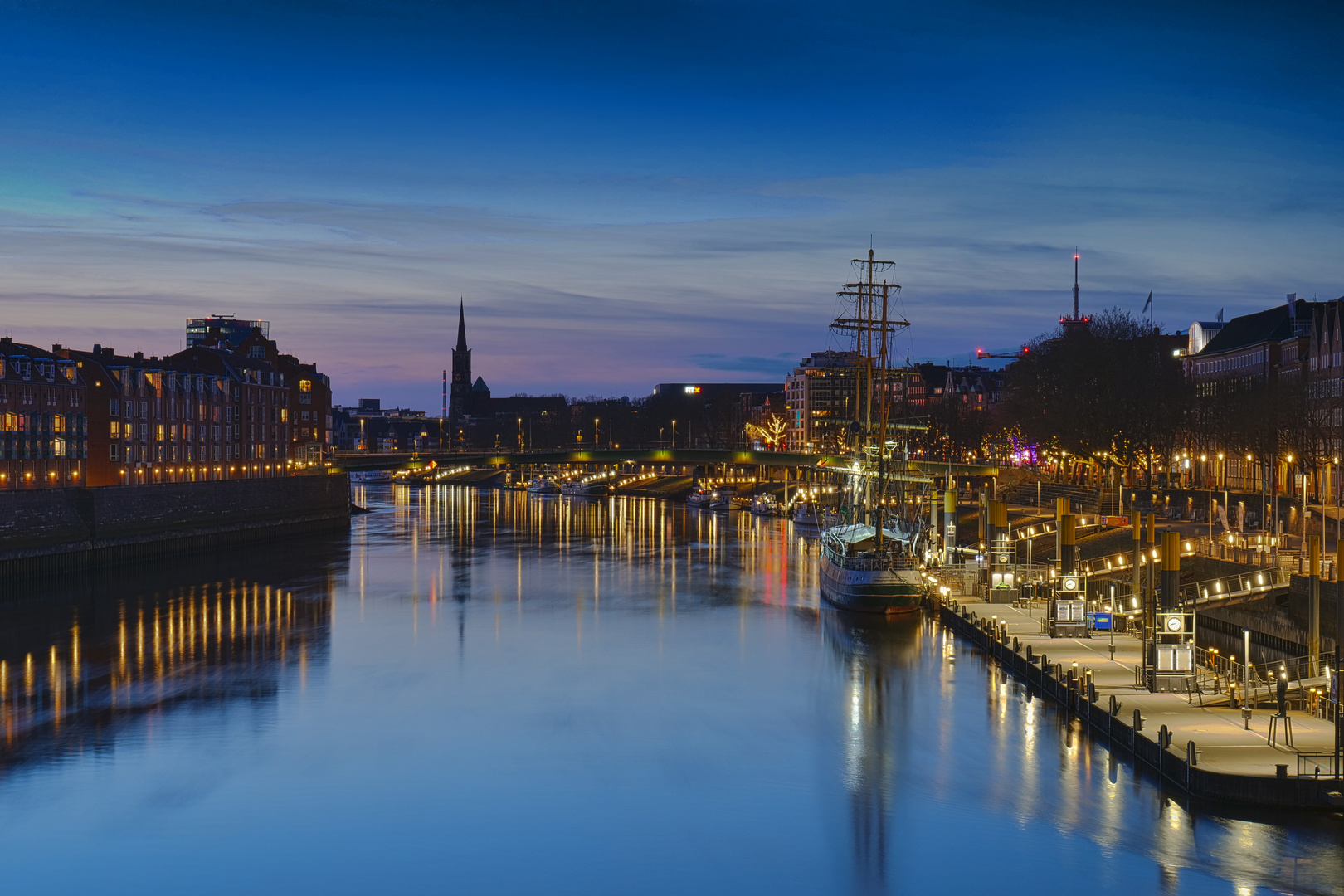 Weserblick in Bremen an der Schlachte 