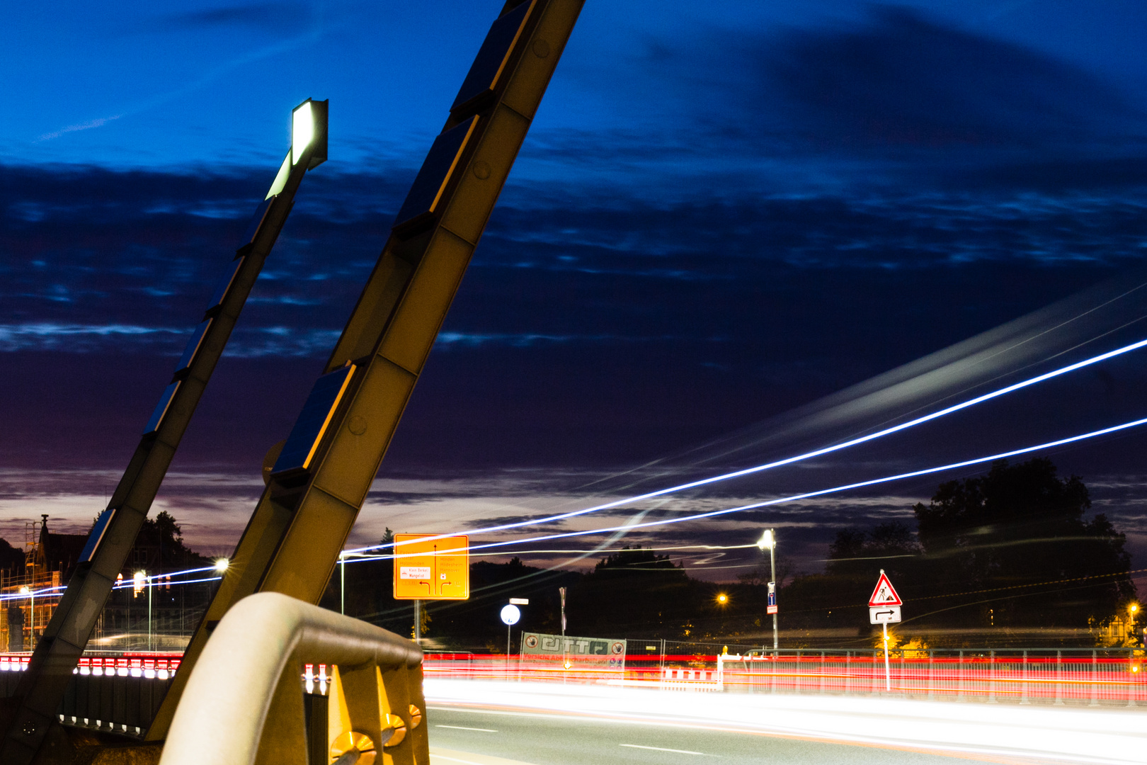 Weserbrücke in Hameln am Abend