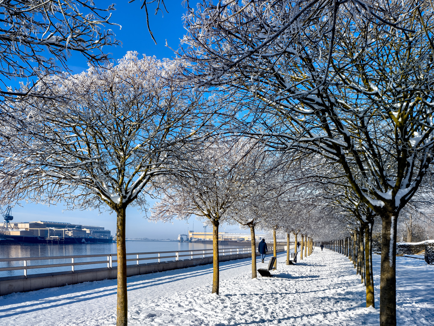 Weserpromenade im Schnee