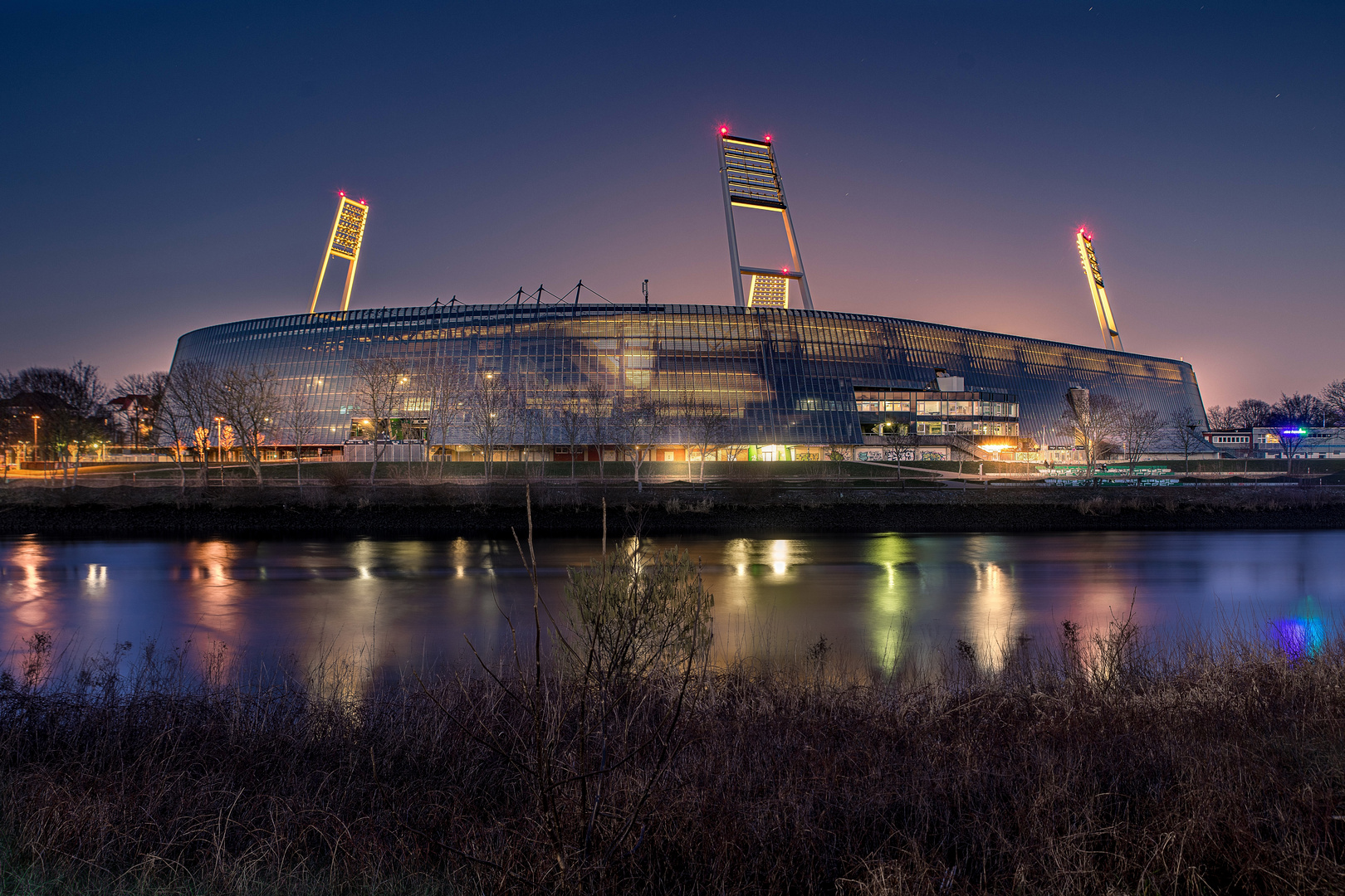 Bilder von Weserstadion: Zeichne dein eigenes Fußballstadion!
