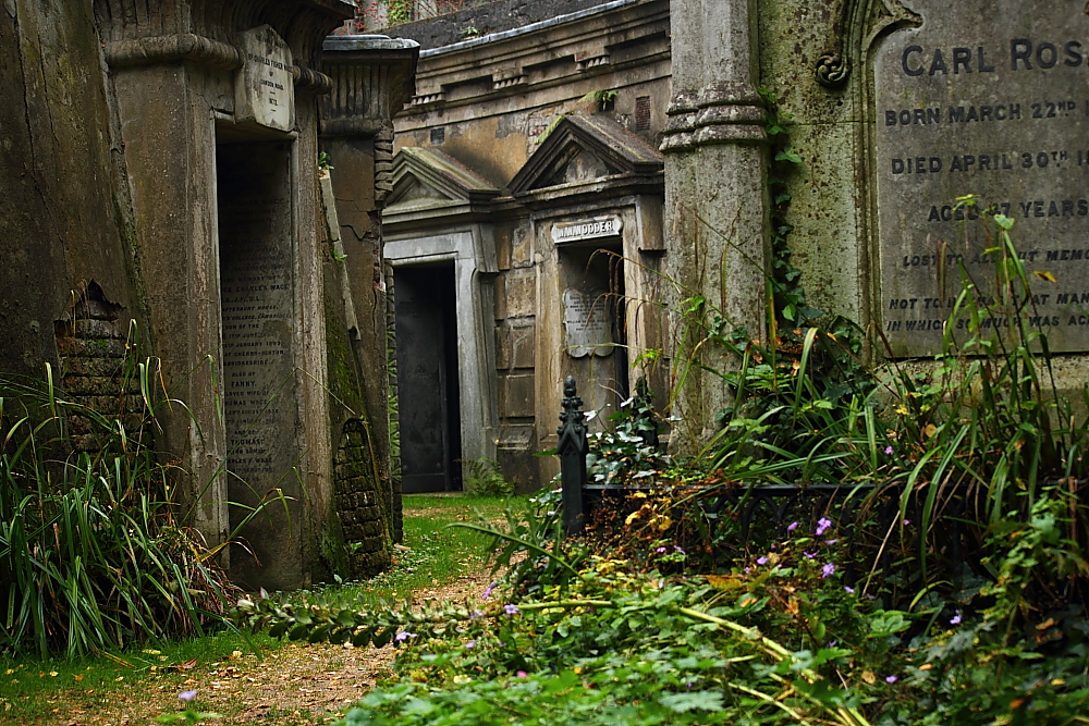 West Highgate Cemetery - Catacombs