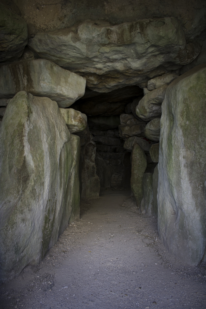 West Kenett Long Barrow