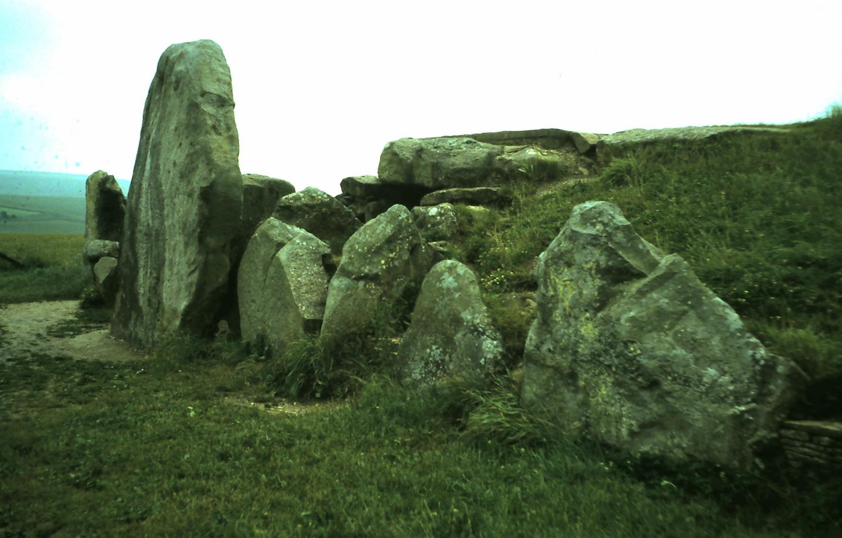 West Kennet Long Barrow (3)