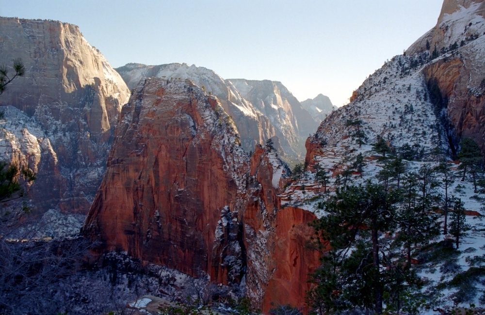 West Rim Trail