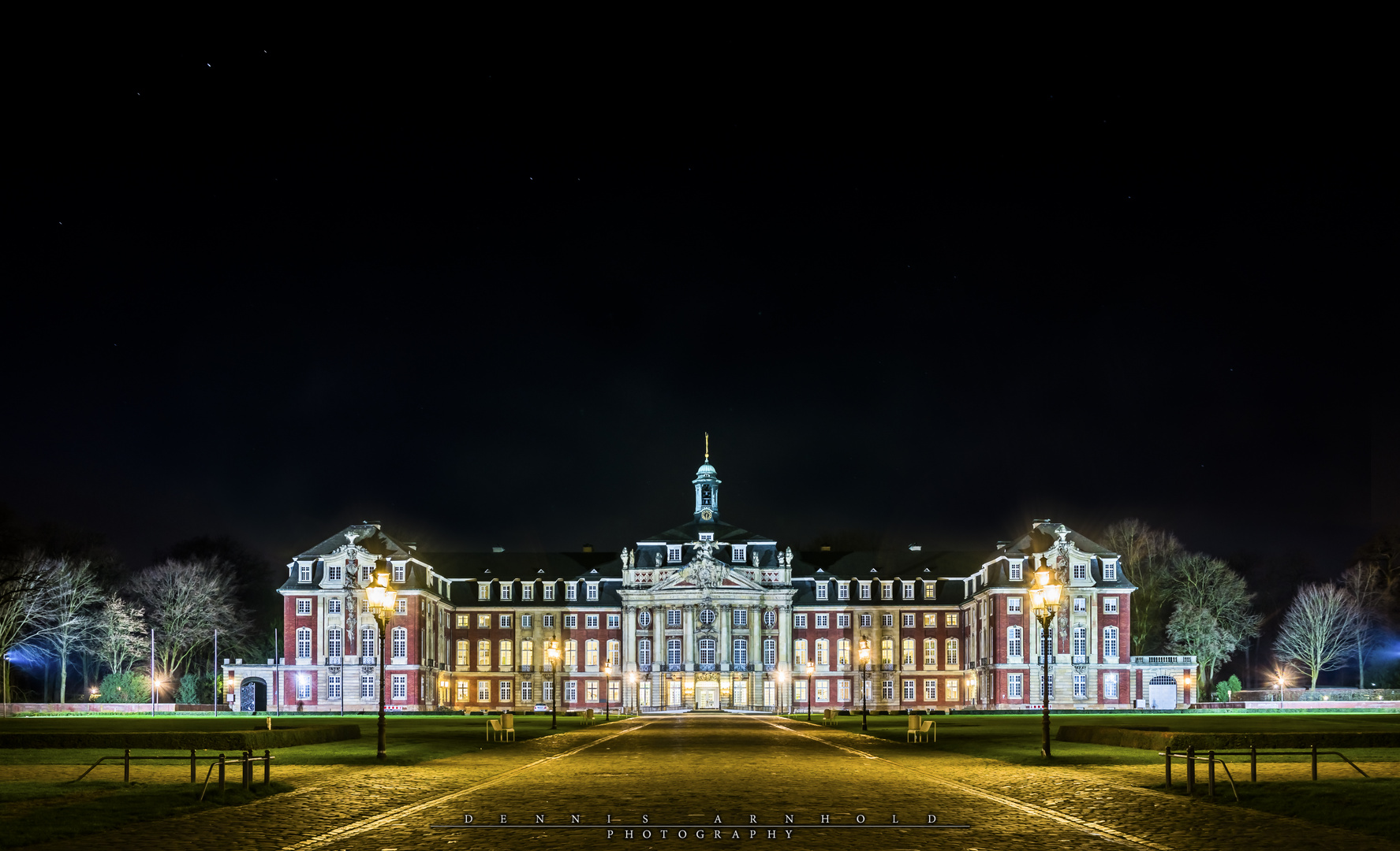 Westfälische Wilhelms-Universität bei Nacht