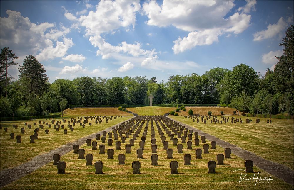 Westfriedhof zu Köln ....