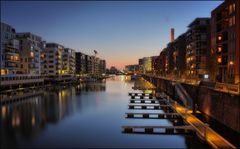 Westhafen am Abend