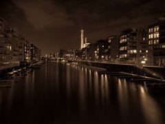 Westhafen bei Nacht