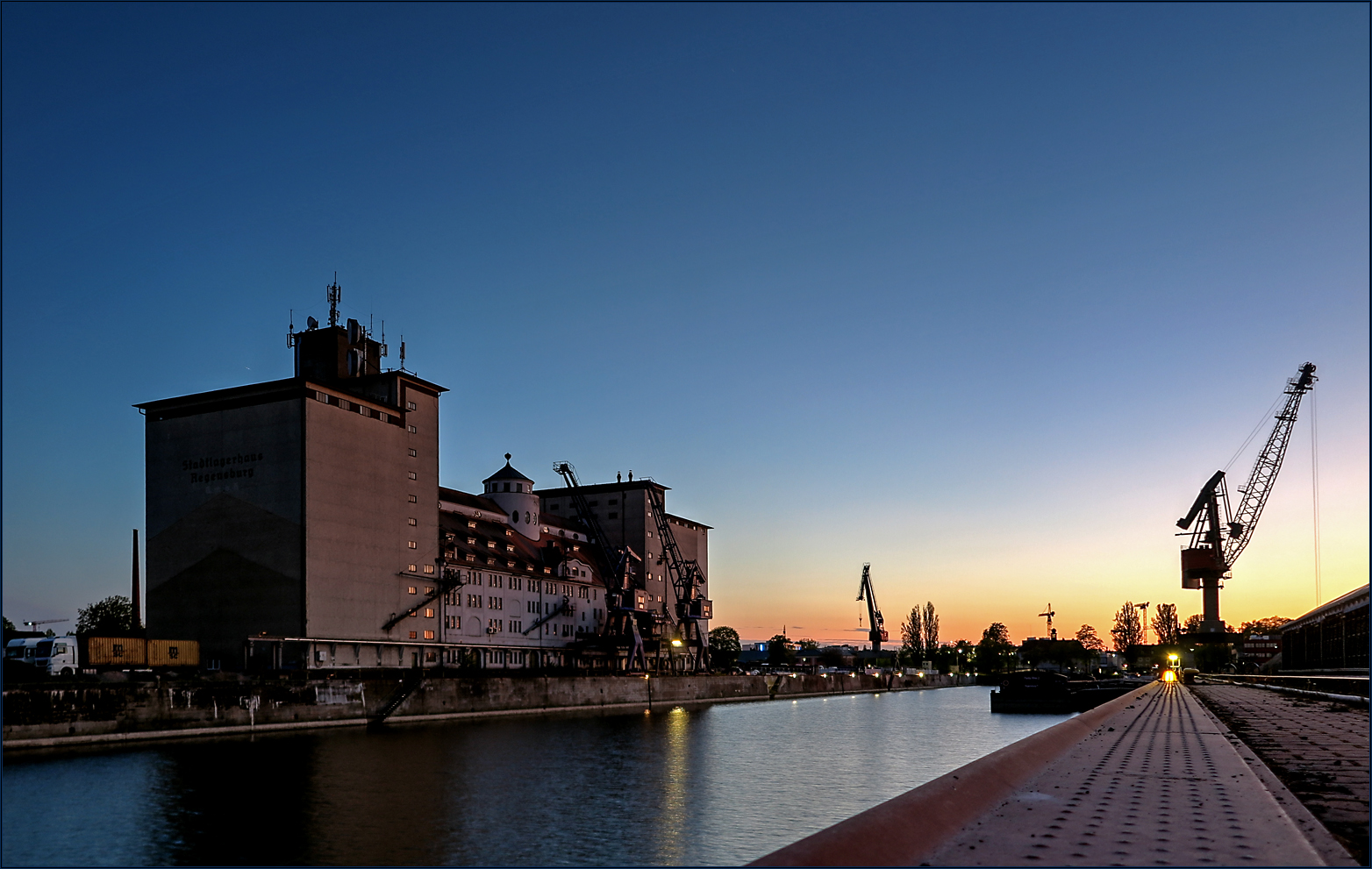 Westhafen - Regensburg