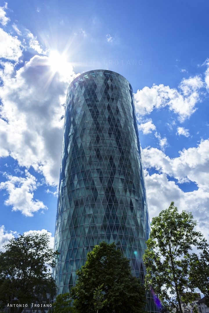 Westhafen-Tower