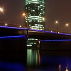 Westhafen Turm und Mainbrücke