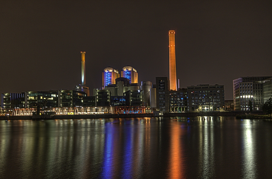 Westhafen@night