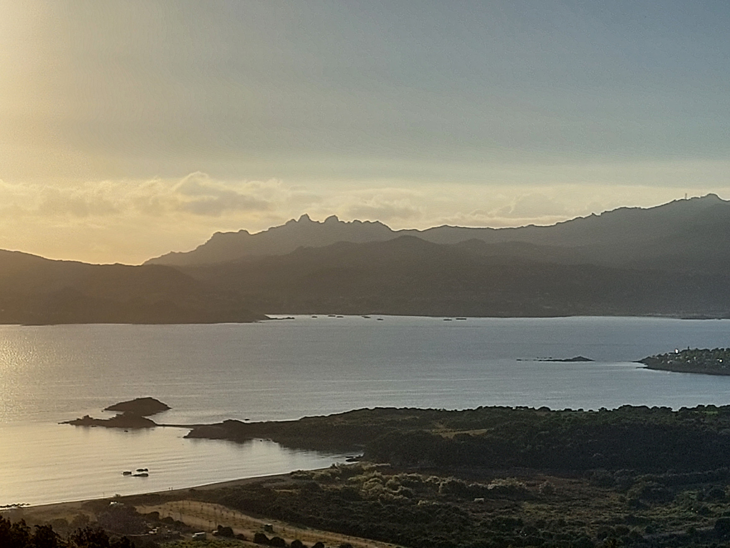 Westküste Sardiniens im Sommer