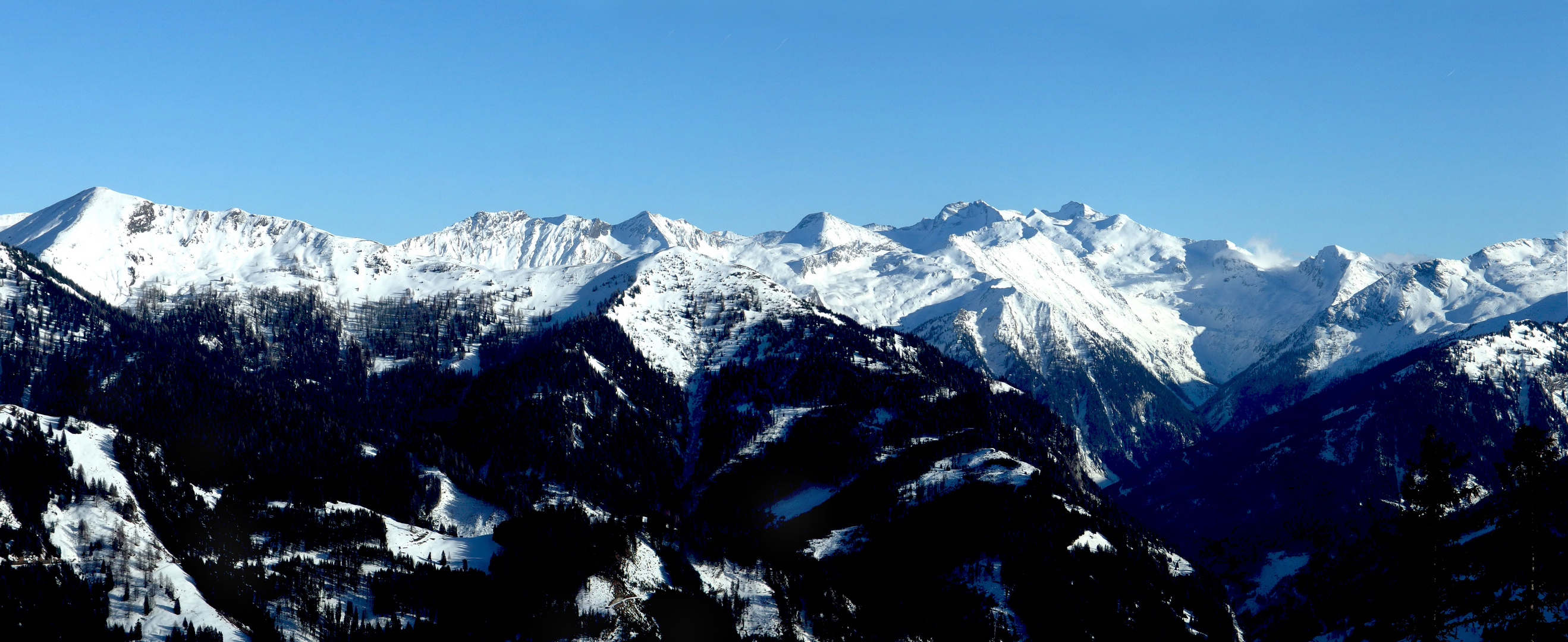 Westliche Alpen vom Kreuzkogel in Grossarl aus