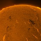 Westliche Hälfte der Sonne am Mittag des 5. April 2023