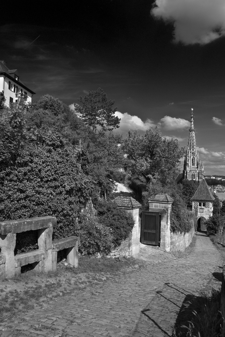 westliches Tor am Weinberg