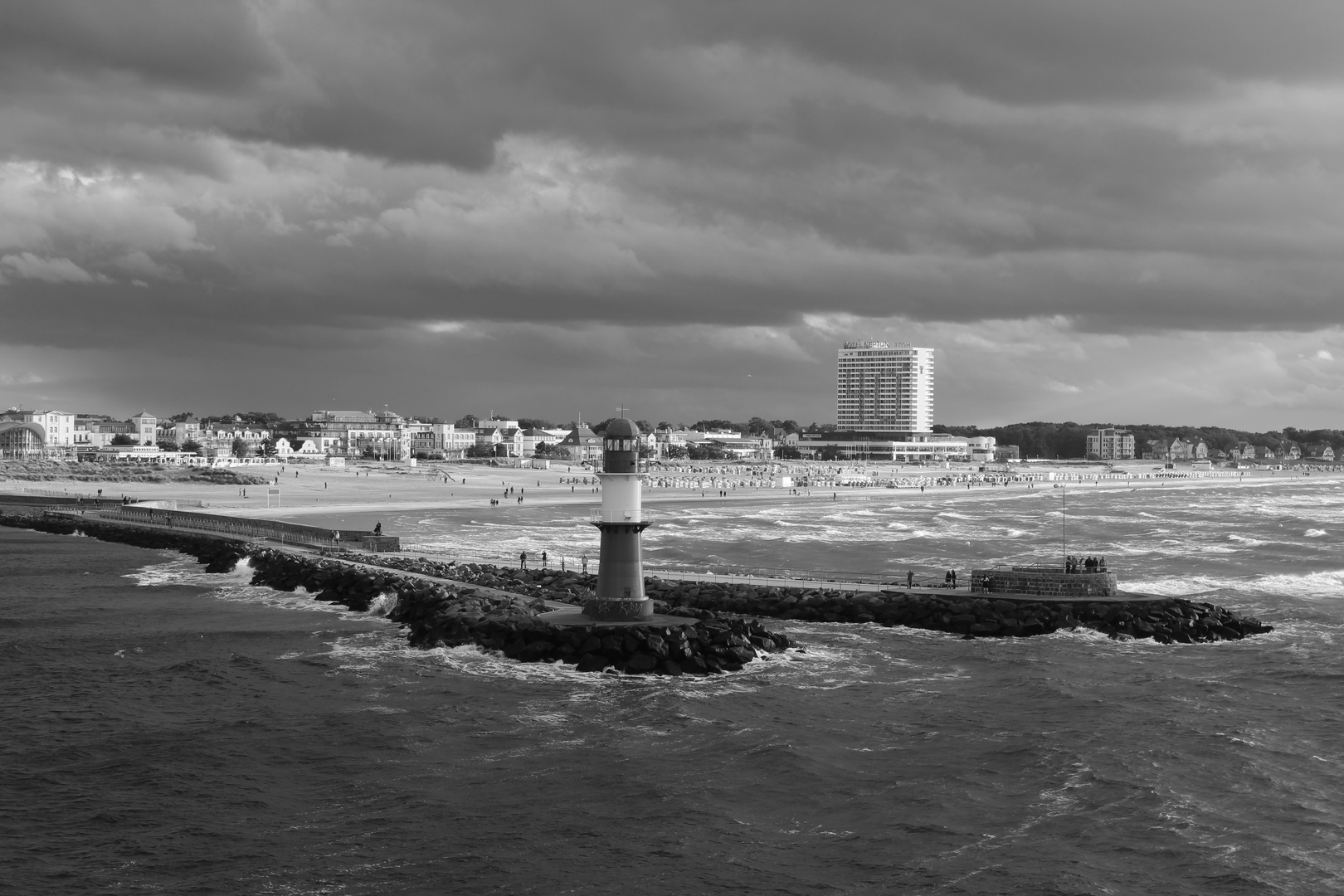 Westmole Warnemünde