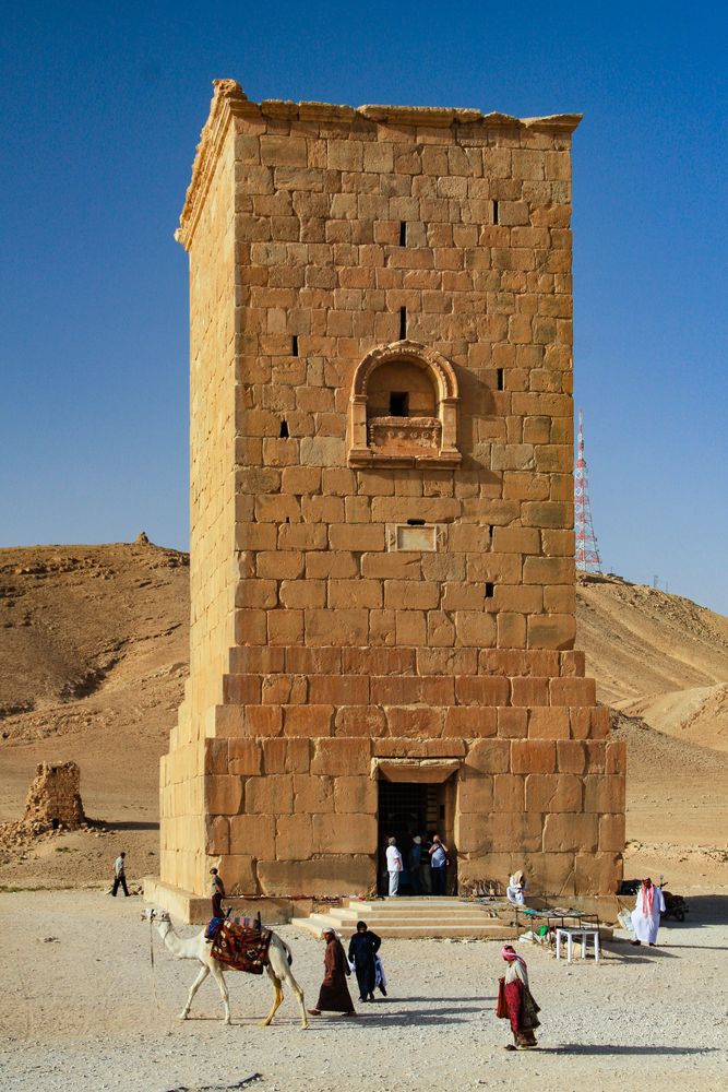 Westnekropole von Palmyra: Der Grabturm des Elahbel (Archivaufnahme 2009)