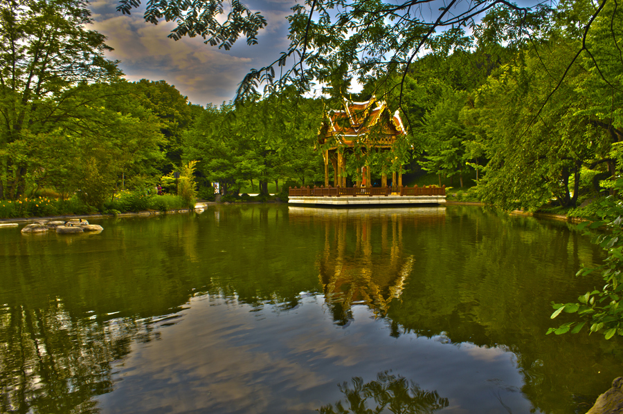 WestPark Monument