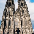 Westseite Kölner Dom bei Tag