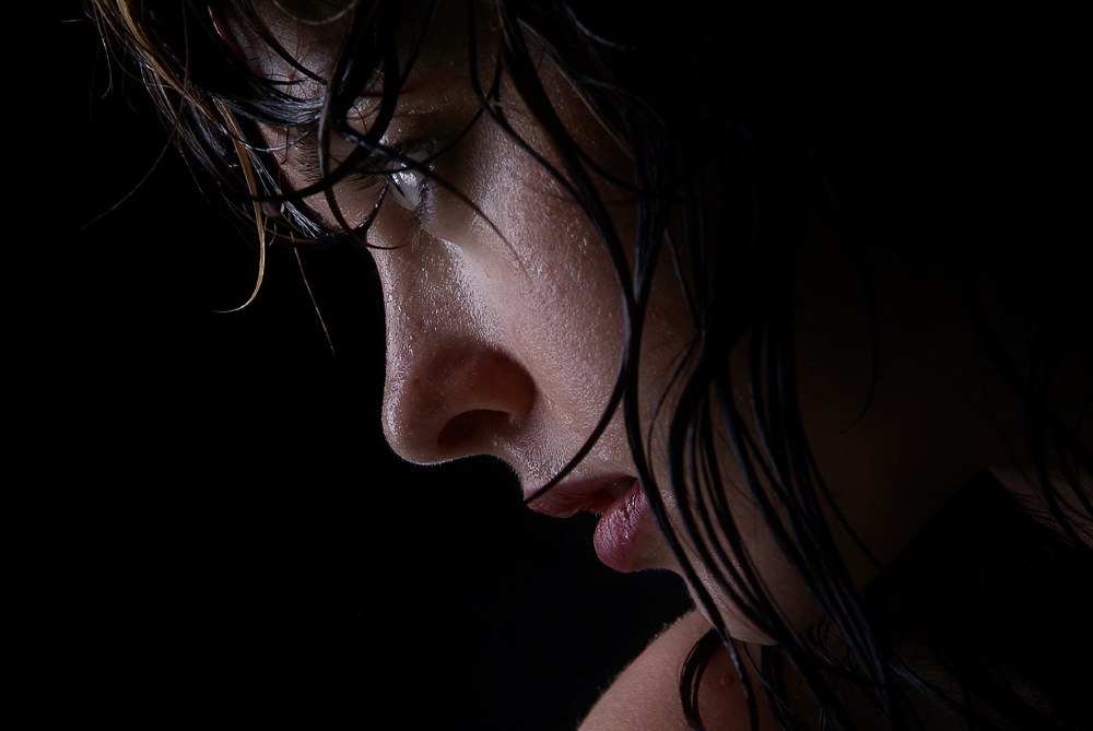 ... WET PORTRAIT ...